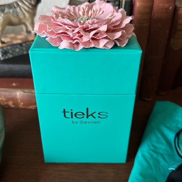 TIEKS | Gold metallic ballet flats COMPLETE SZ 9 - Picture 9 of 13